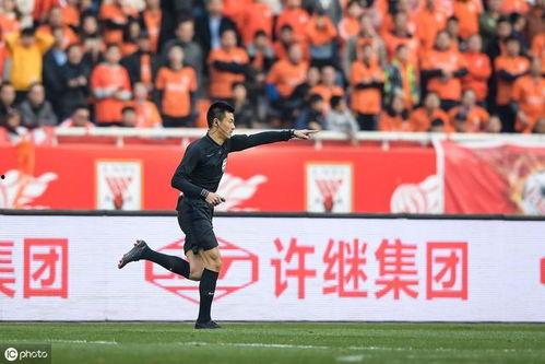 今日足球内部爆料新闻最新,揭秘今日足球最新爆料，揭秘神秘转会真相  第2张